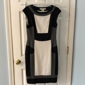 SALE! Figure flattering block-color day/evening